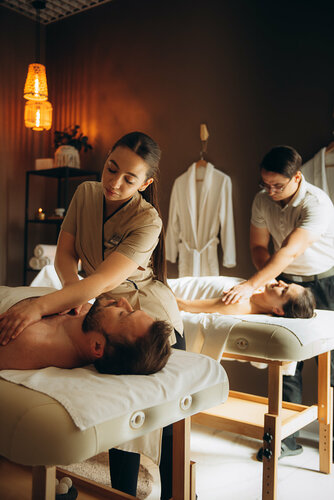 Ақтөбедегі жезөкшелер мен жезөкшелер