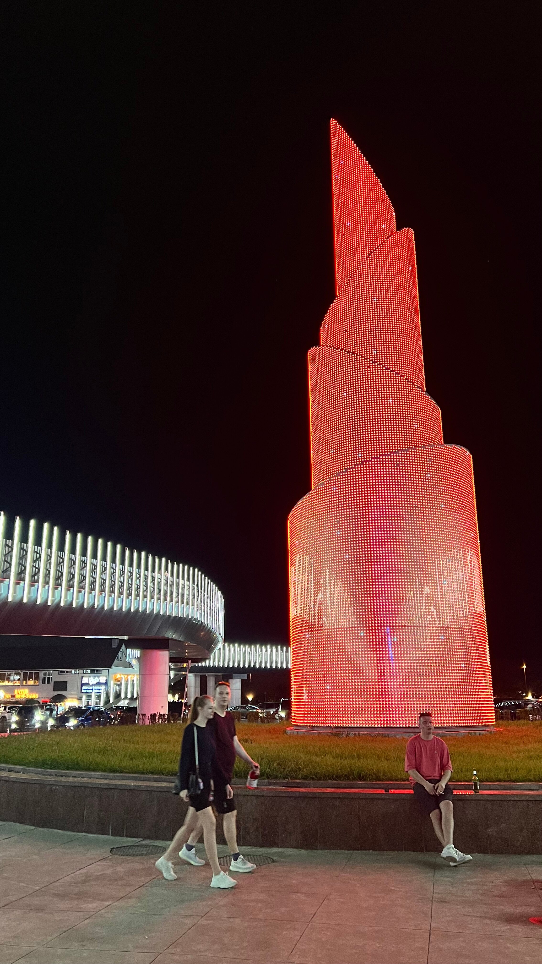 Фото 181974327857