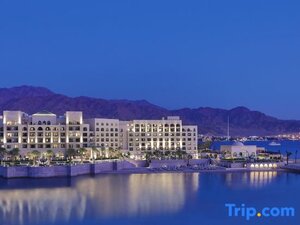 Гостиница Al Manara, a Luxury Collection Hotel, Saraya Aqaba