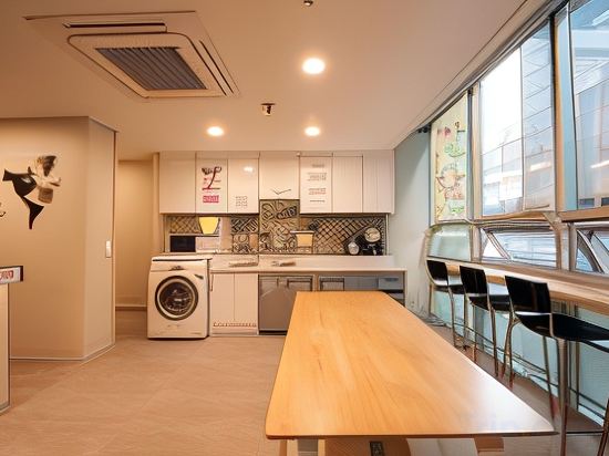 Фото Oyo Hostel Myeongdong 1