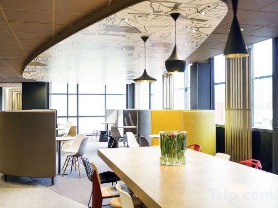 Фото Hotel ibis Schiphol Amsterdam Airport