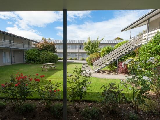 Фото Kingsgate Hotel Te Anau