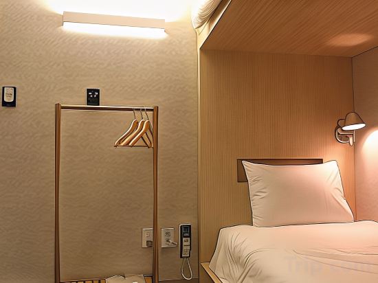 Фото Hotel 8 Hours