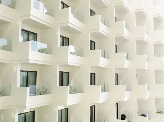 Фото Lime Resort Manila