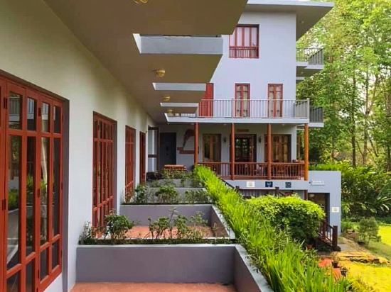 Фото Riverhouse Resort