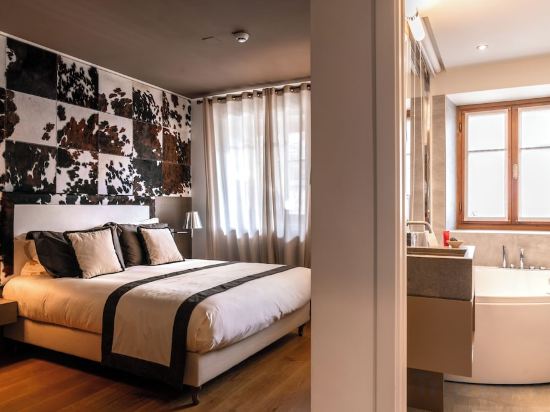 Фото Ambra Cortina