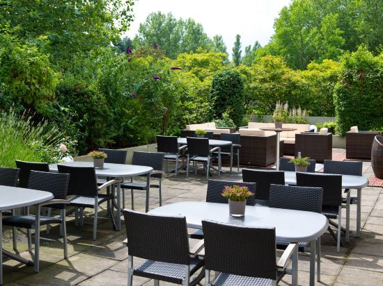 Фото Leonardo Hotel Hamburg City Nord