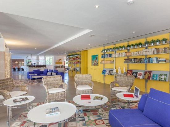 Фото Hotel Cala Sant Vicenç - Adults Only + 16