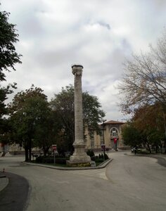 Julian Column (Ankara Province, Altındag District, Hacı Bayram Mah., Hükümet Meydanı), landmark, attraction