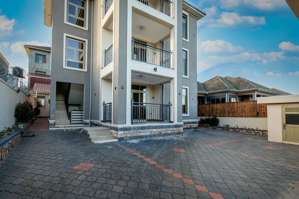 Фото Saffron Beach Bistro & Cottages