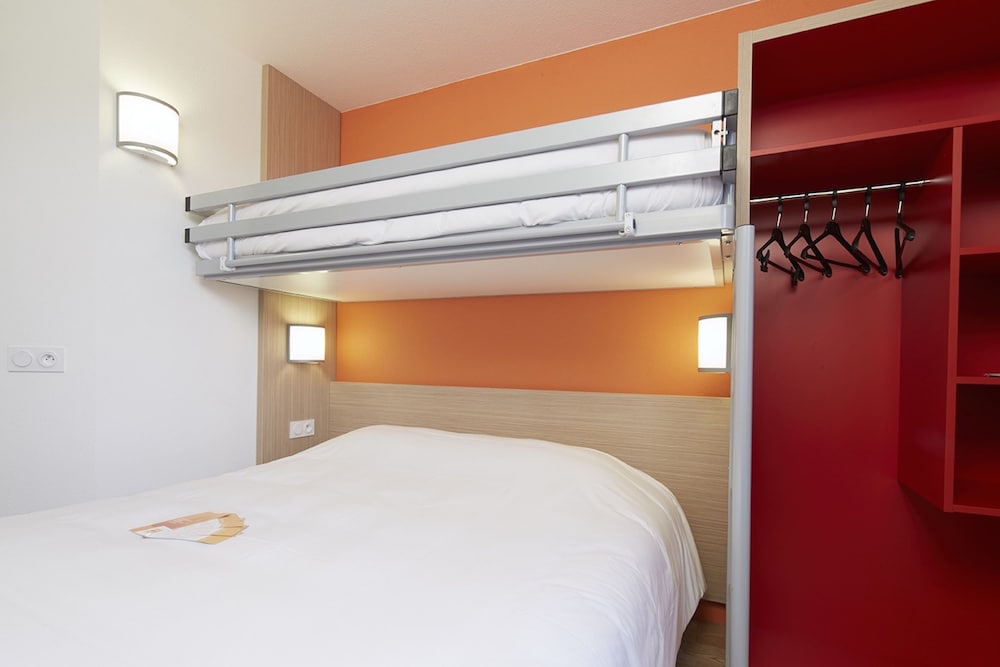 Фото Hôtel Première Classe Chartres Barjouville