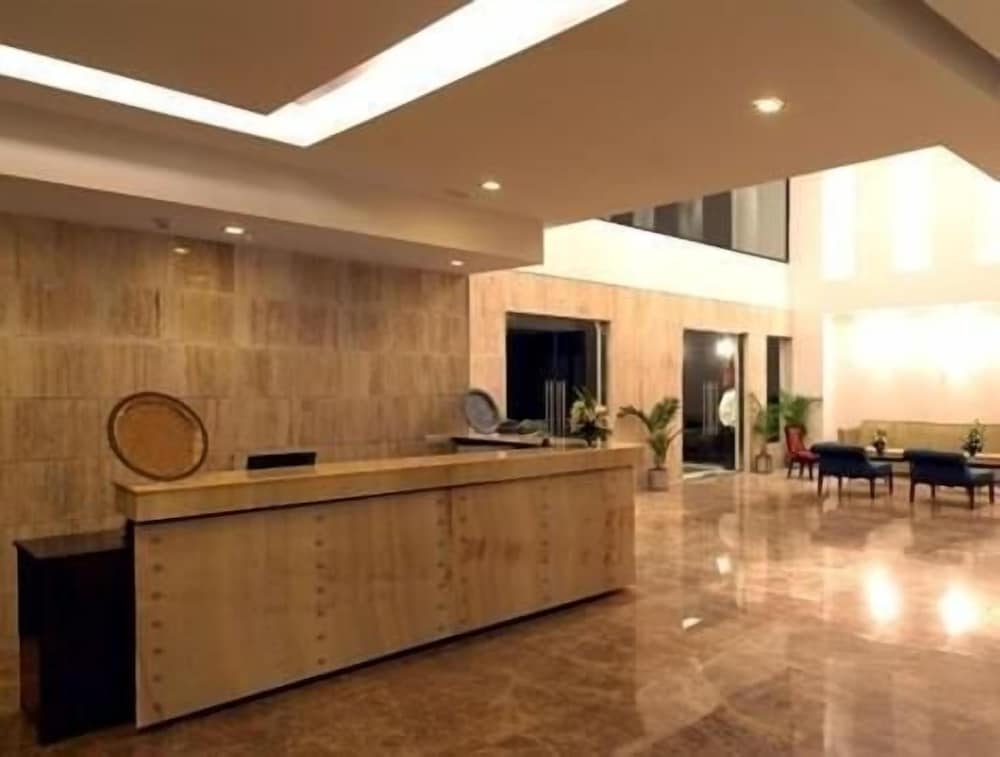 Фото Ramada by Wyndham Jaipur North