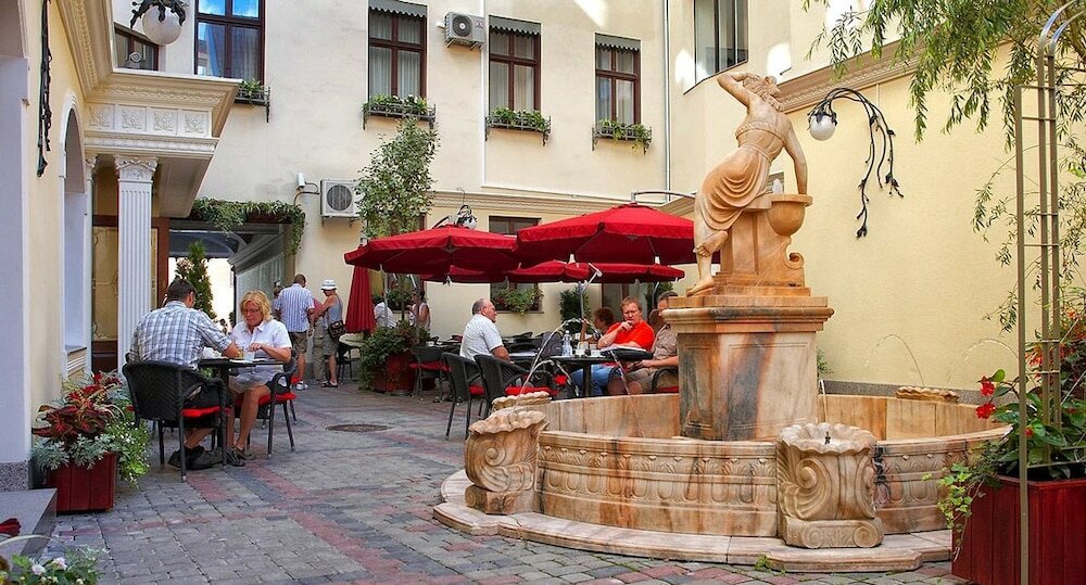 Фото Отель Garden Palace