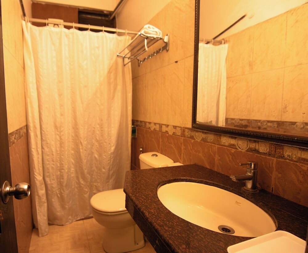 Фото Jullundur Hotel