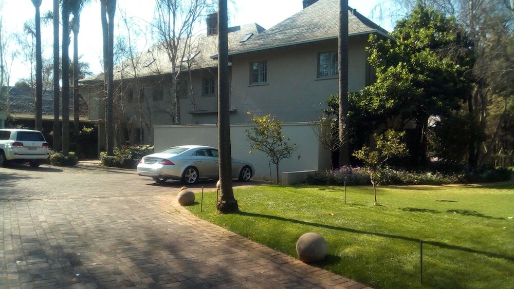 Фото Hoeveld House