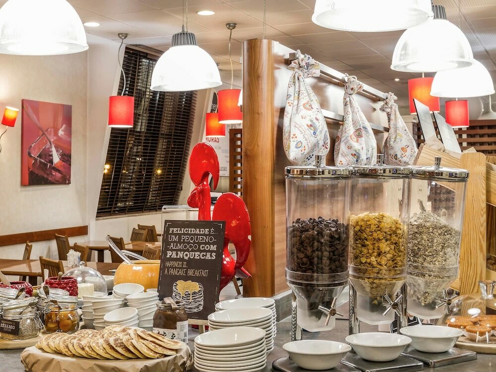 Фото Ibis Coimbra Centro