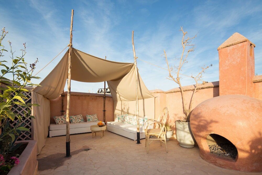 Фото Riad Assala