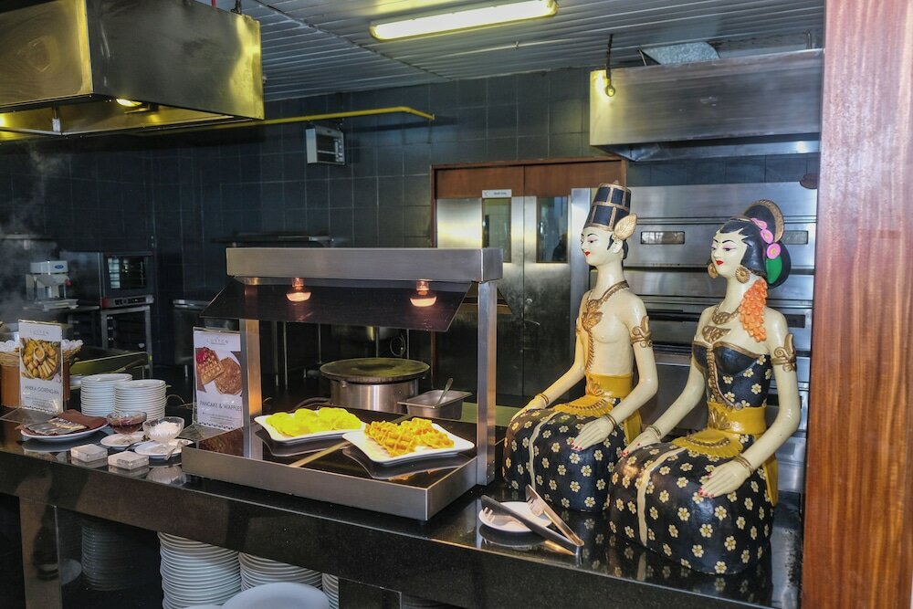 Фото The Luxton Cirebon Hotel and Convention