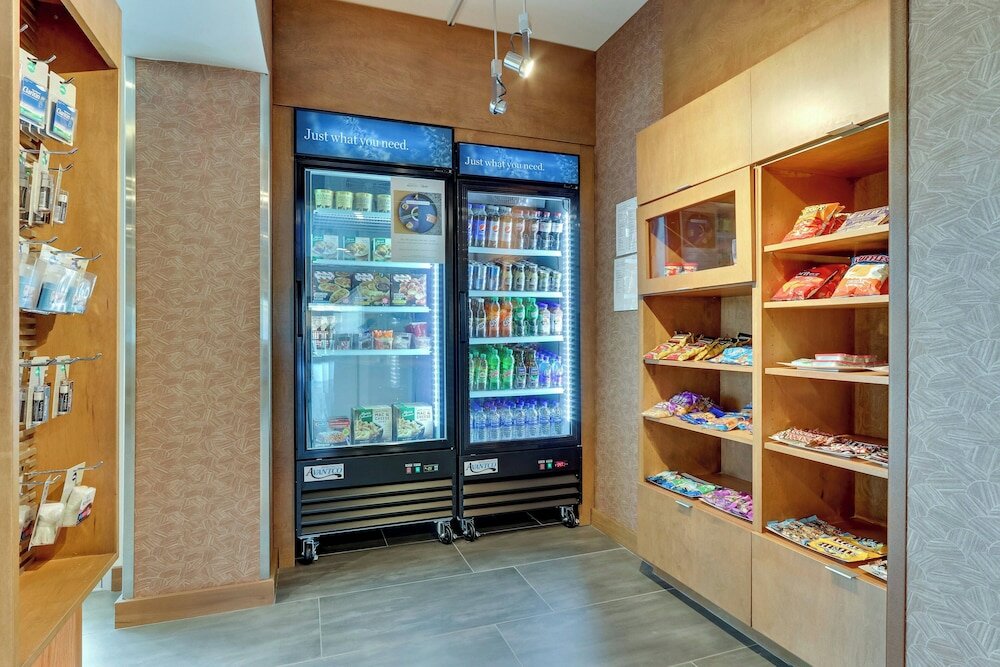 Фото Fairfield Inn & Suites by Marriott Dallas Love Field