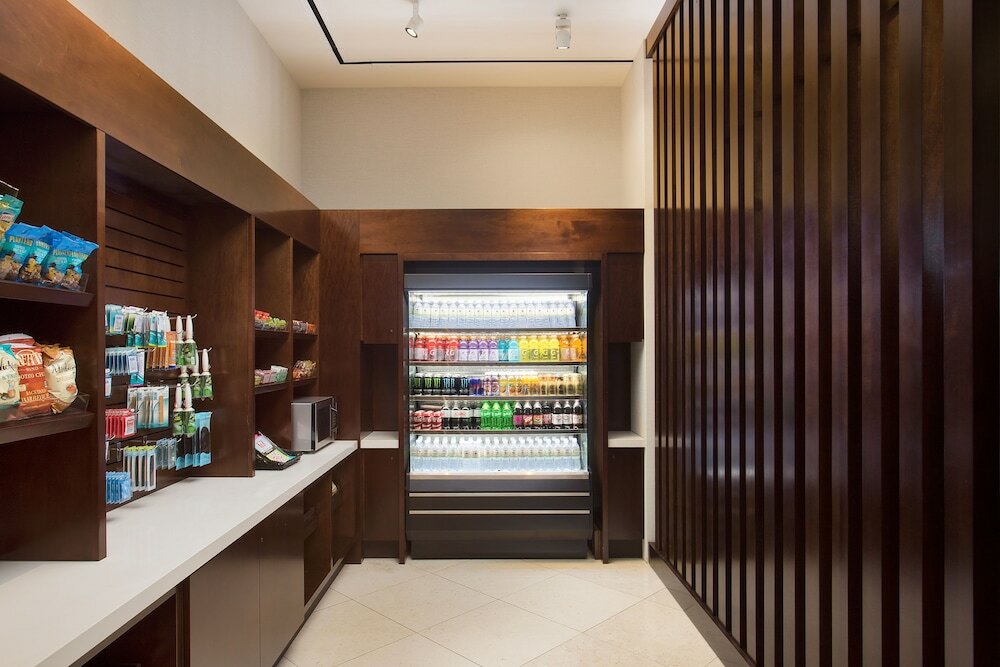 Фото DoubleTree by Hilton Los Angeles - Norwalk