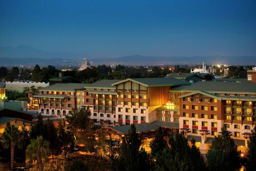 Внешний вид отеля Disney's Grand Californian Hotel and SPA в Анахайме, фото 2