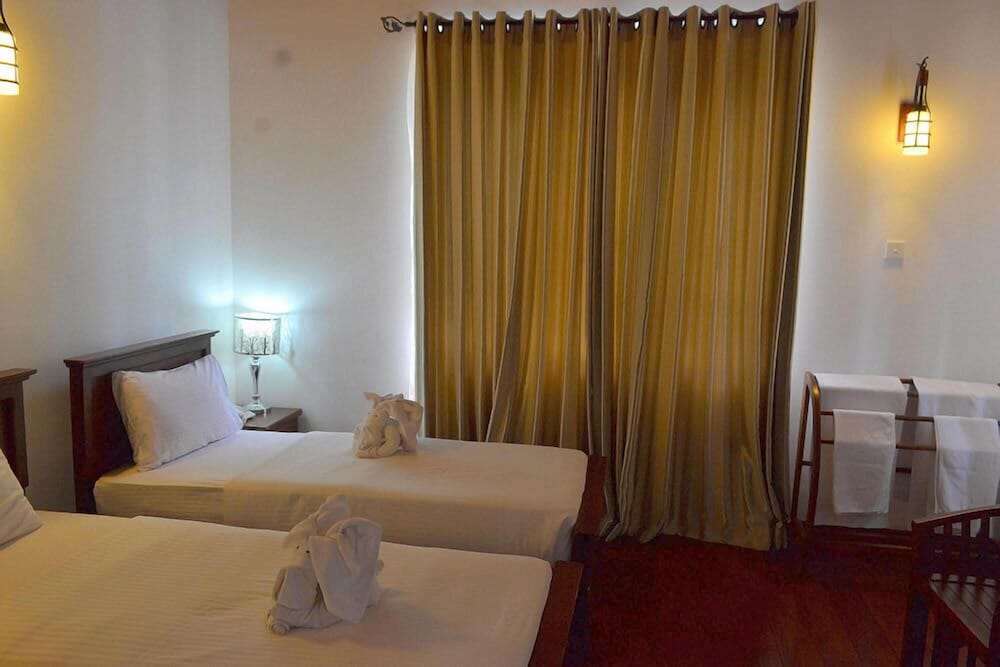 Фото Daffodils Hotel