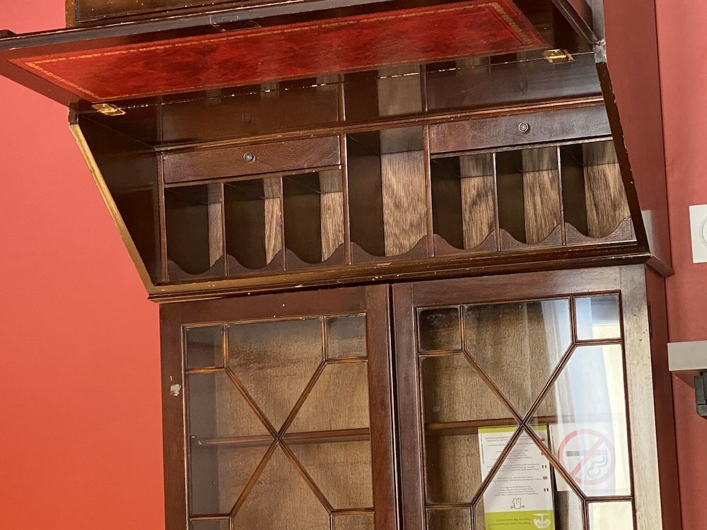 Фото Majestic Hotel