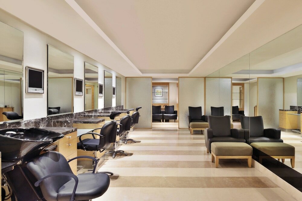 Фото Courtyard by Marriott Chennai