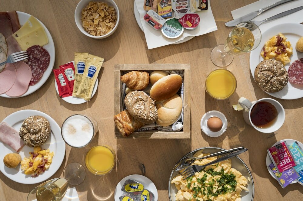 Фото Holiday Inn Express Mechelen City Centre an Ihg Hotel