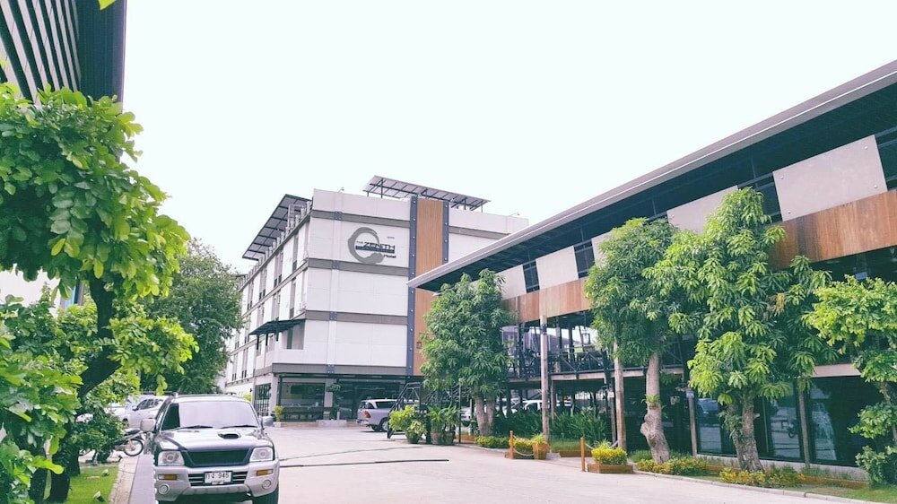 Фото Zenith Residence