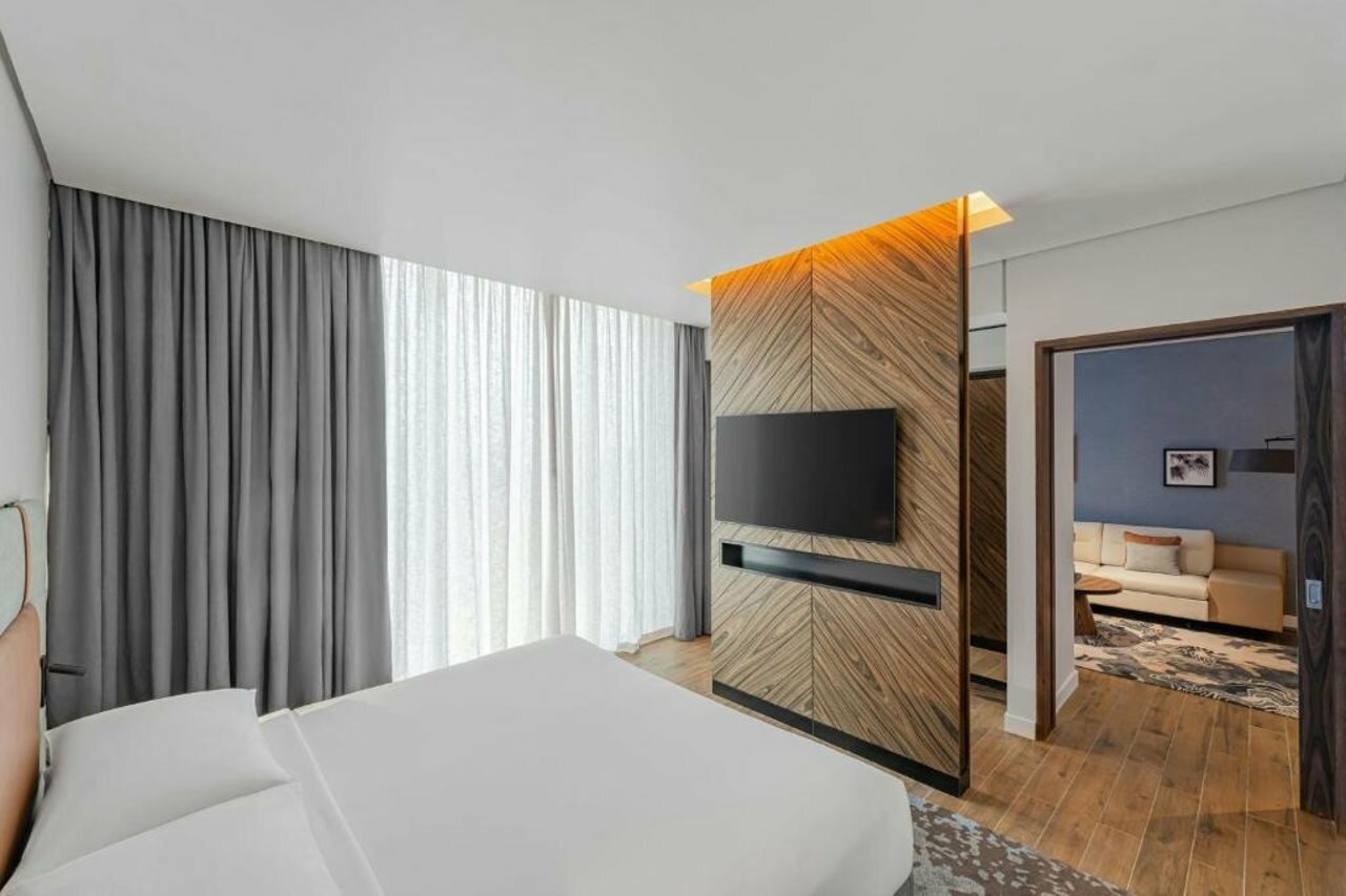 Фото Four Points by Sheraton King Abdulaziz Road