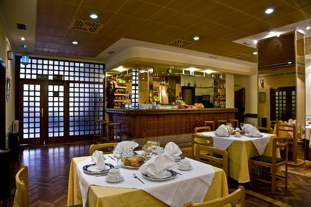 Фото Hotel Castilla