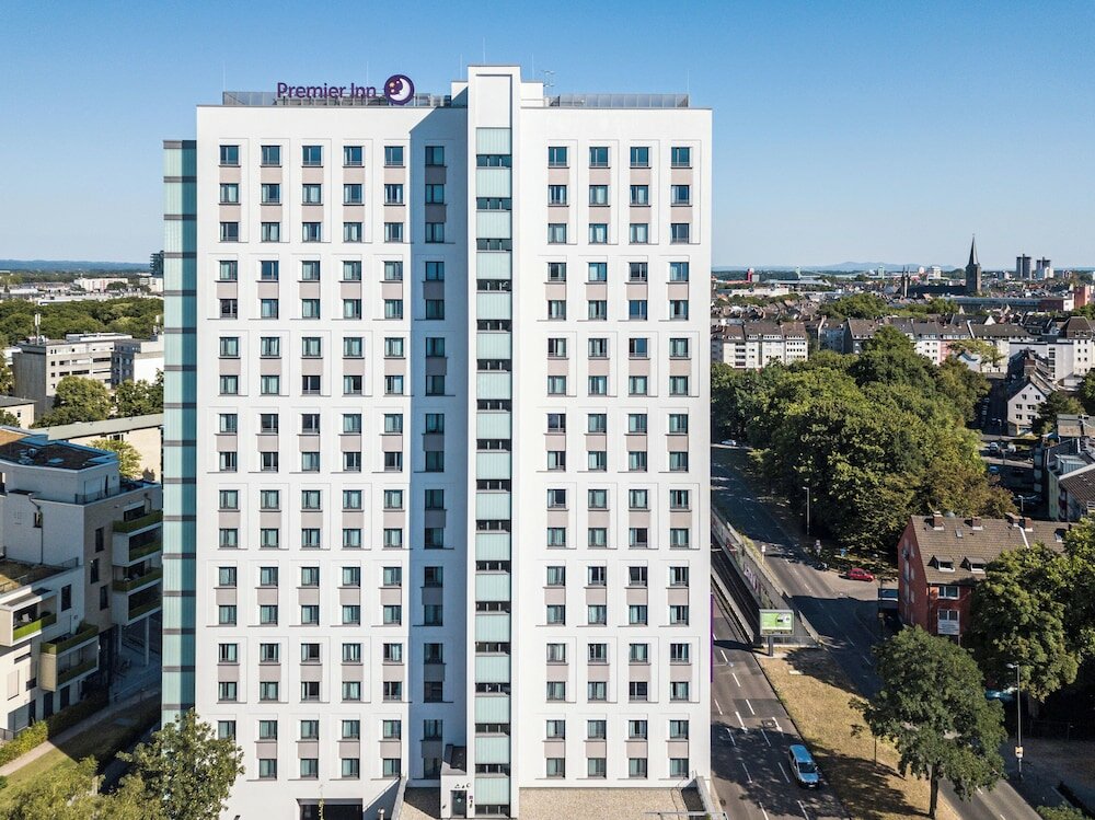 Фото Premier Inn Cologne City Sud Hotel