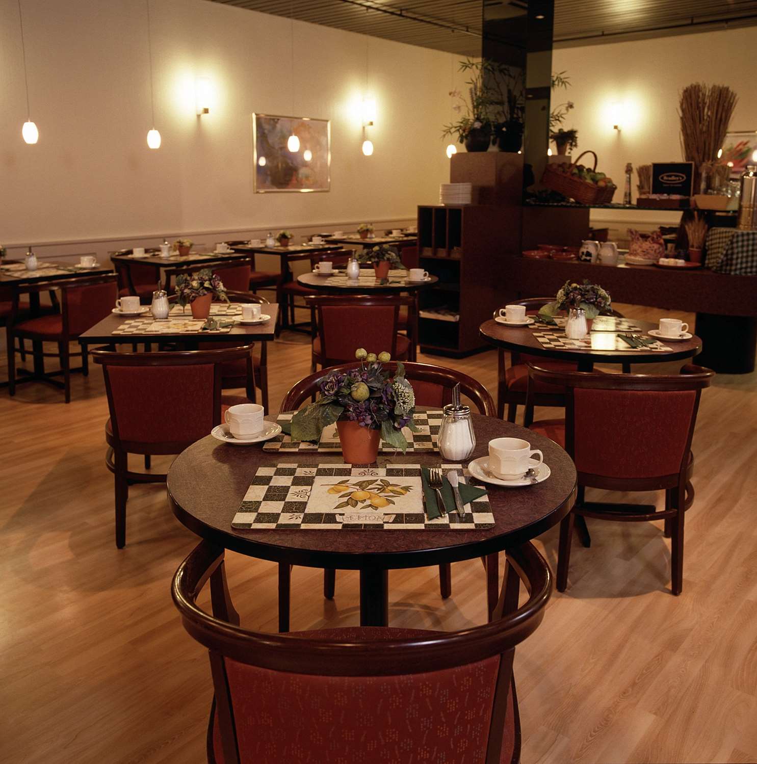 Фото Best Western Dam Square Inn