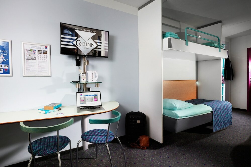 Фото Cabinn Aalborg Hotel