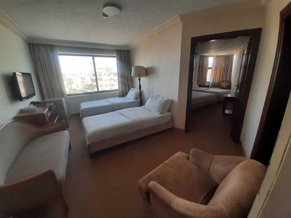 Фото Amman Orchid Hotel