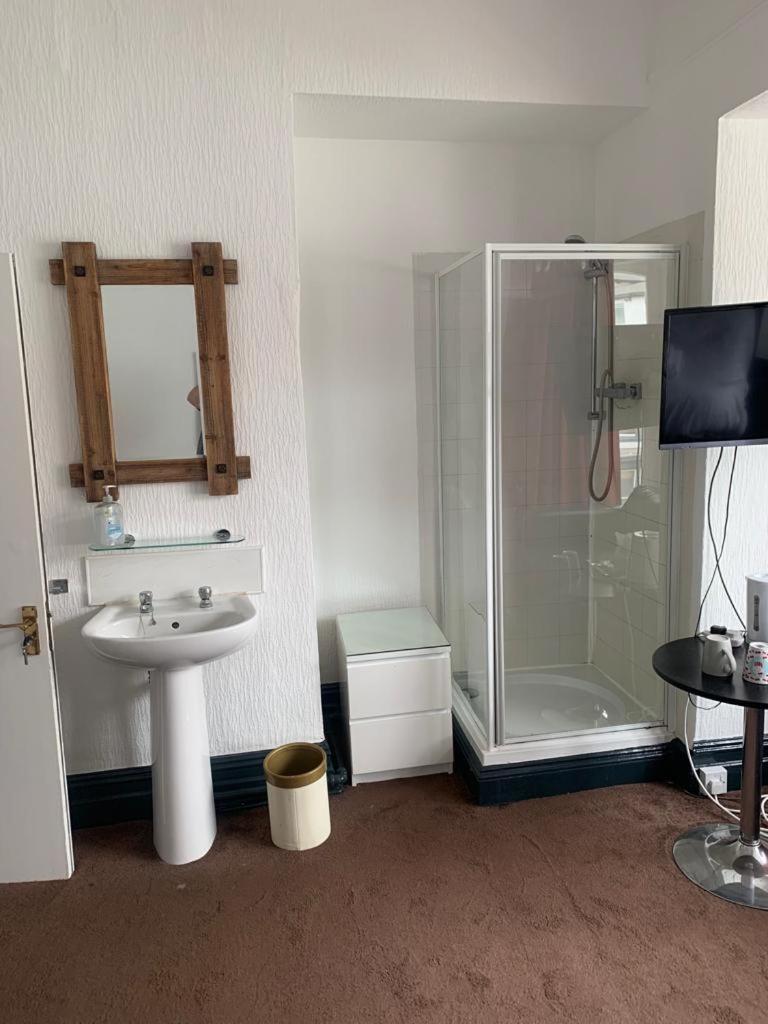 Фото Trinity Guest House