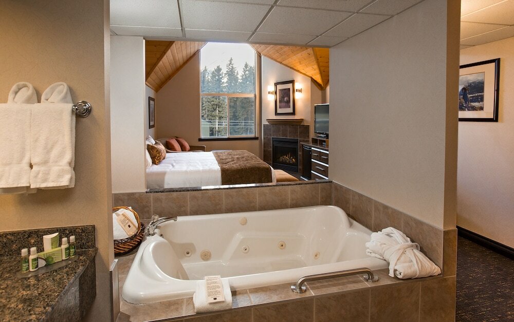 Фото Rundlestone Lodge