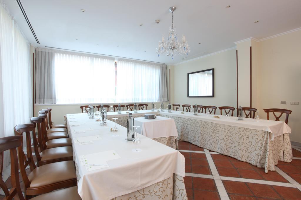 Фото Hotel Quinta de los Cedros