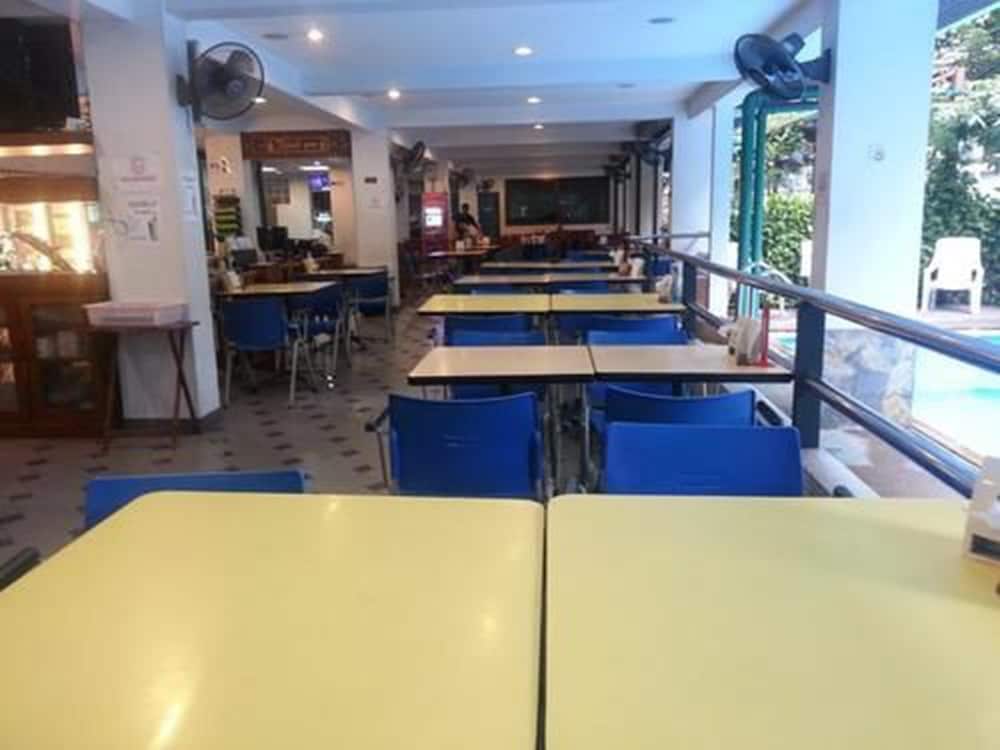 Фото New Siam II