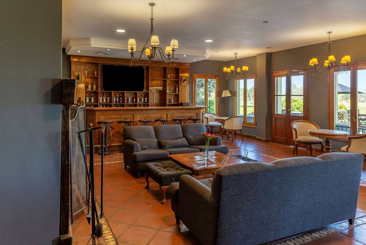 Фото Wyndham Garden Luján