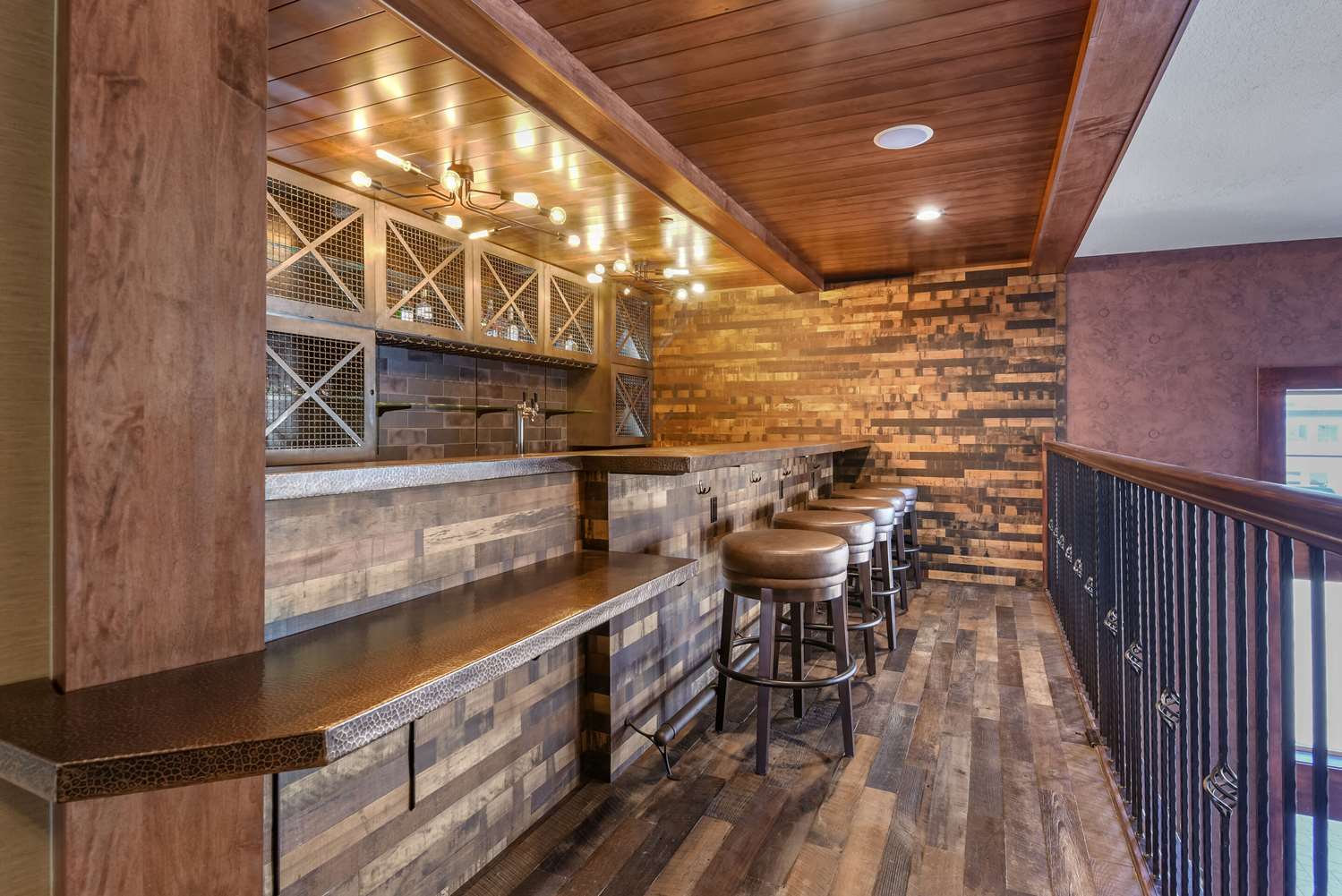 Фото Kathryn Riverfront Inn, Ascend Hotel Collection