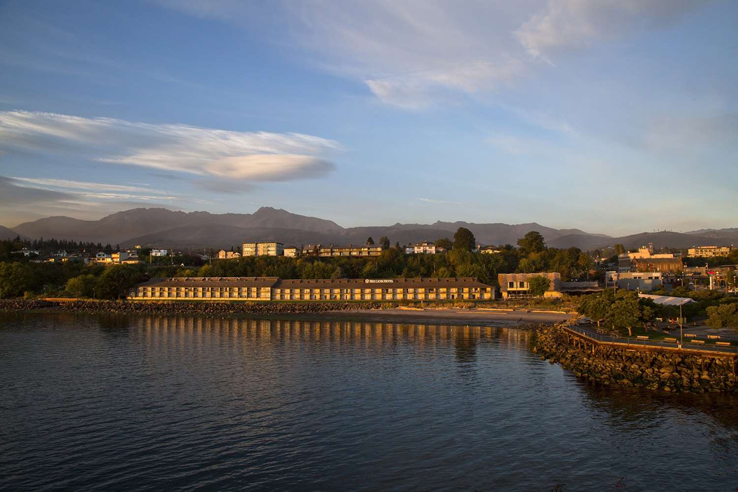 Фото Red Lion Hotel Port Angeles Harbor