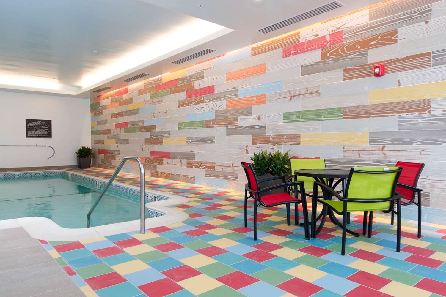 Фото Hilton Garden Inn Burlington Downtown