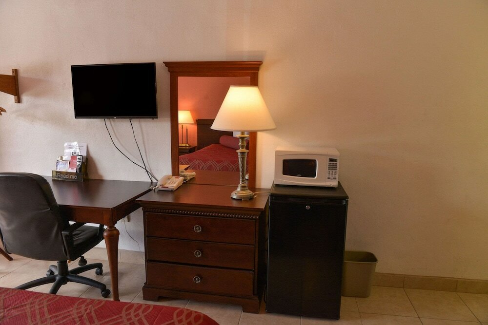 Фото Econo Lodge North