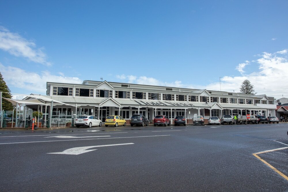 Фото Nightcap at Hotel Victor