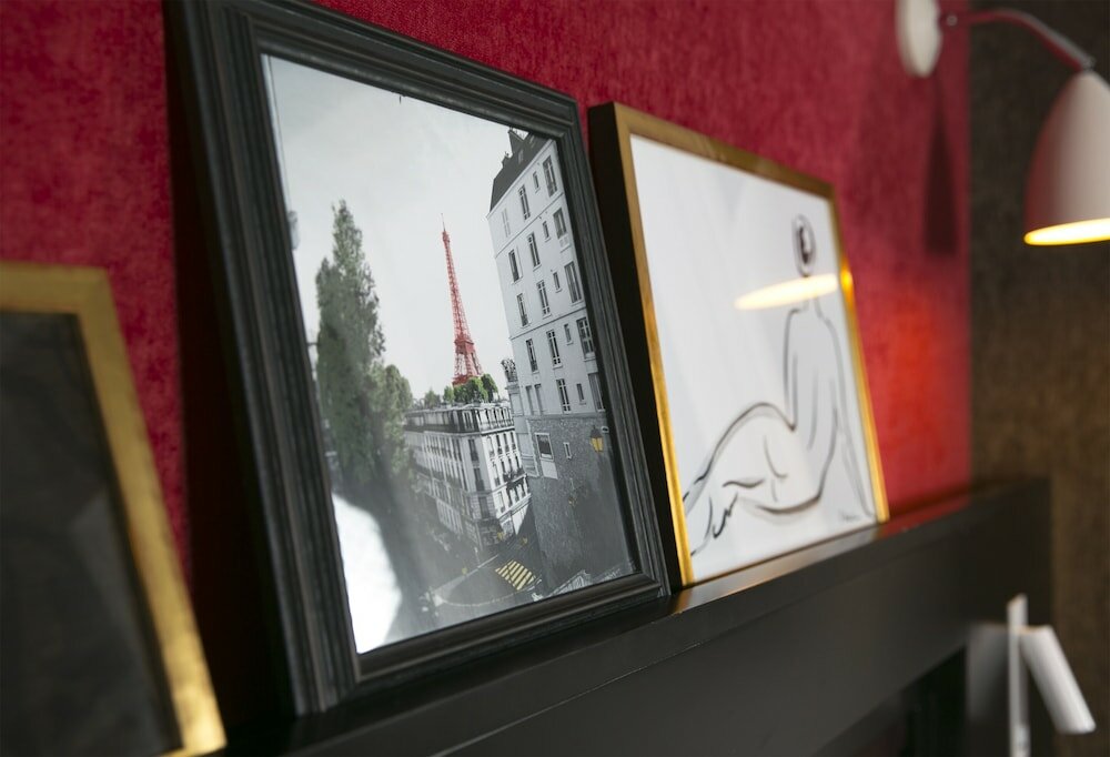 Фото The Hôtel de Neuville - Arc de Triomphe