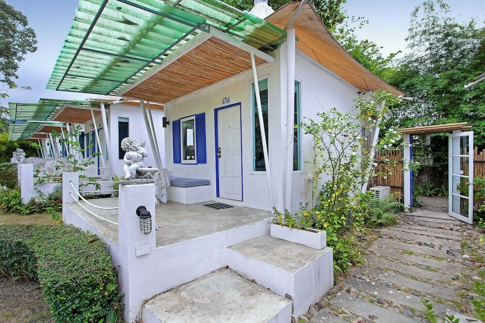 Фото The White Knot Koh Chang