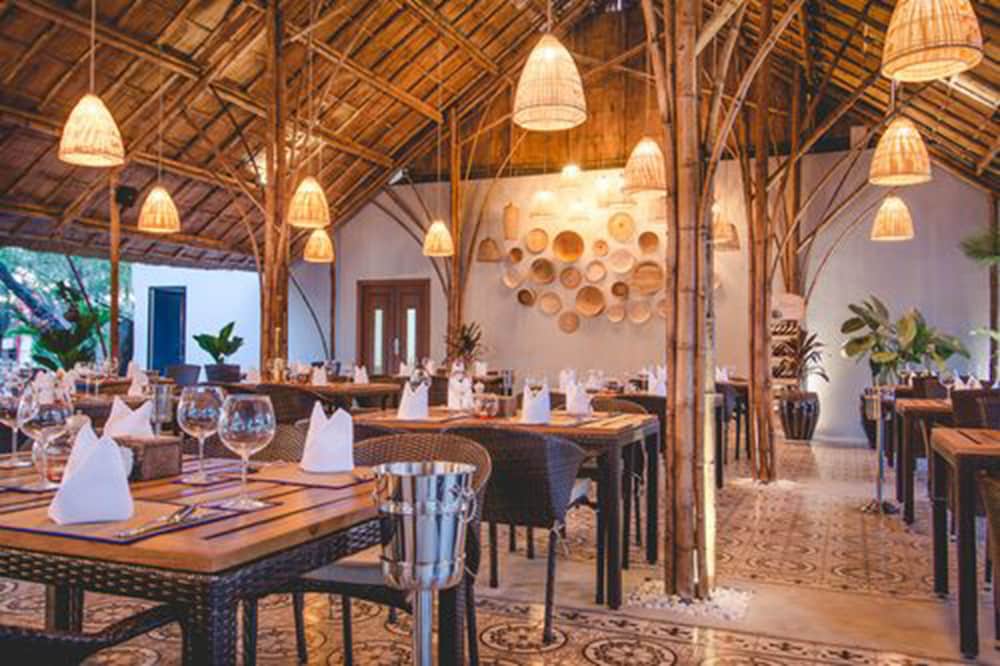 Фото Sahaa Beach Resort