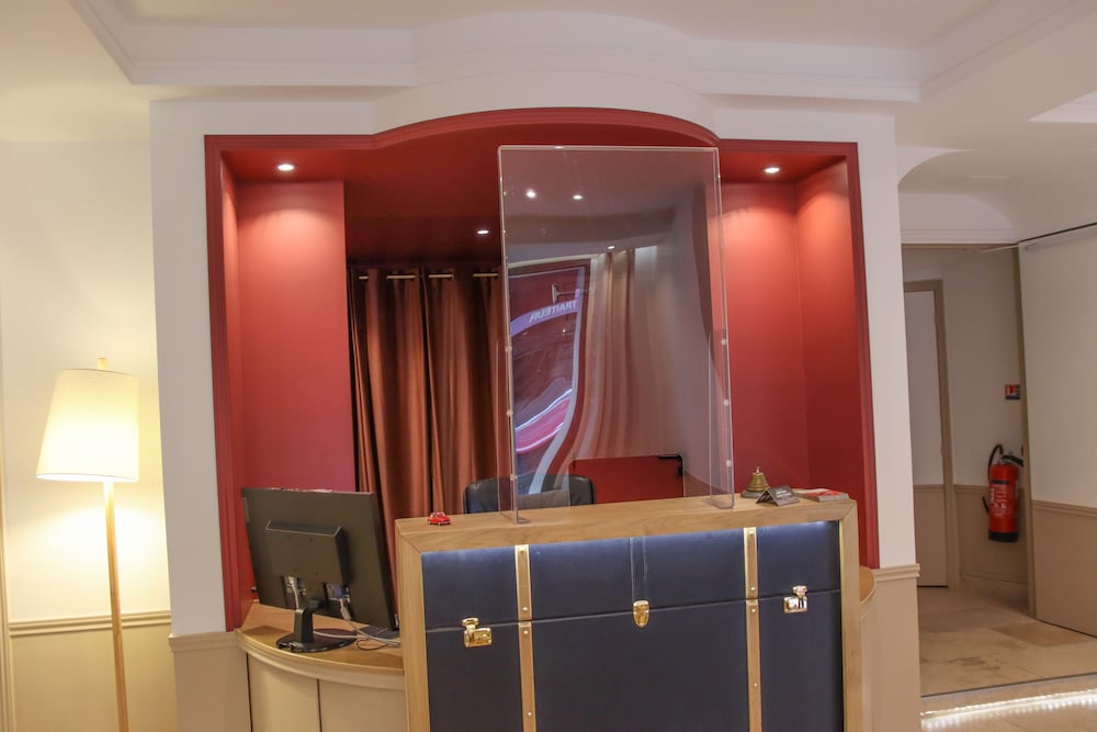 Фото Hotel Little